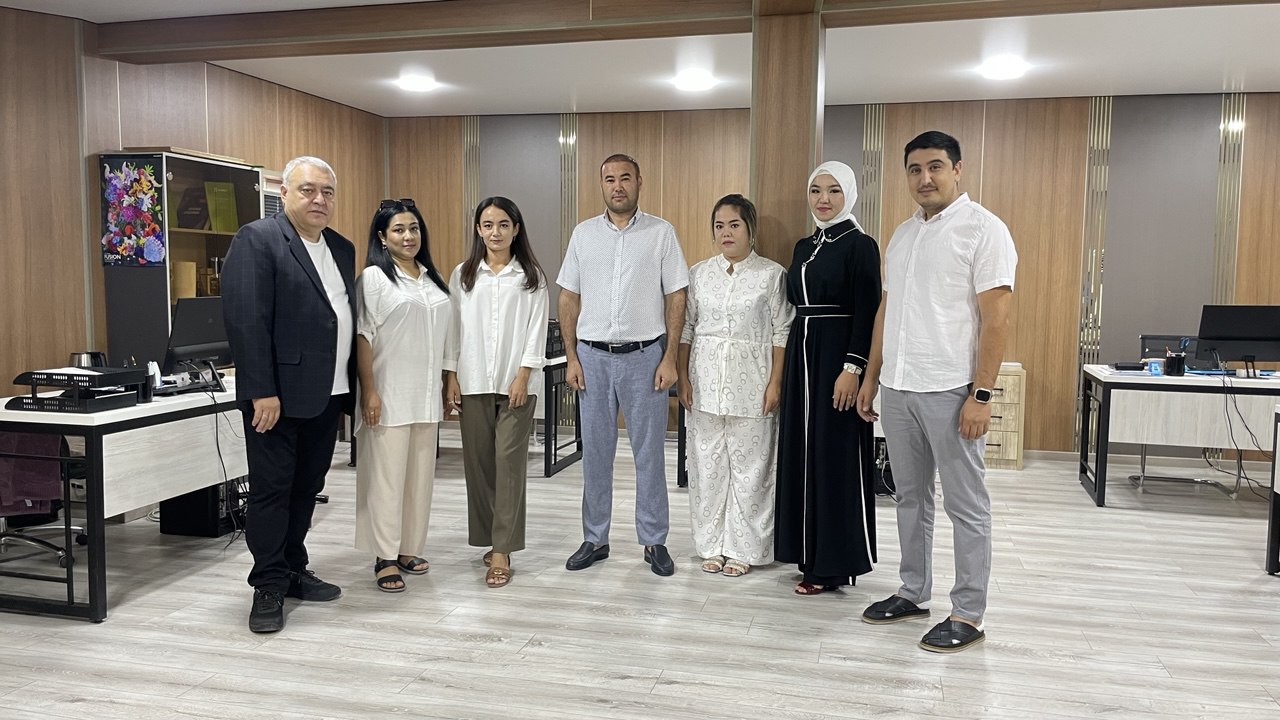 Mijozlar Bilan Uchrashuv